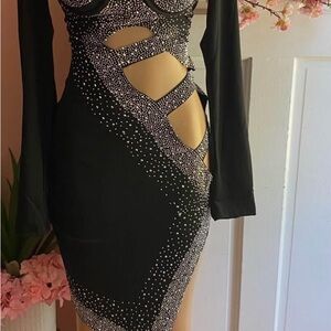 Chic Black Cutout Long Sleeve Dress
